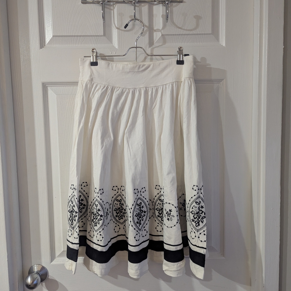 Talbots Lovely White And Black A-Line Skirt